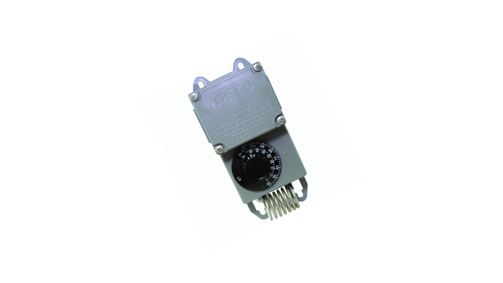 Termostato Mecánico N.E.M.A.4X TF115 con Alimentación 24/120/208/240V, 3 Cables SPDT, Rango de Temperatura 40-100°F, Precisión ±2°F, Protección NEMA 4X para Refrigeración, Calefacción y Ventilación Industrial